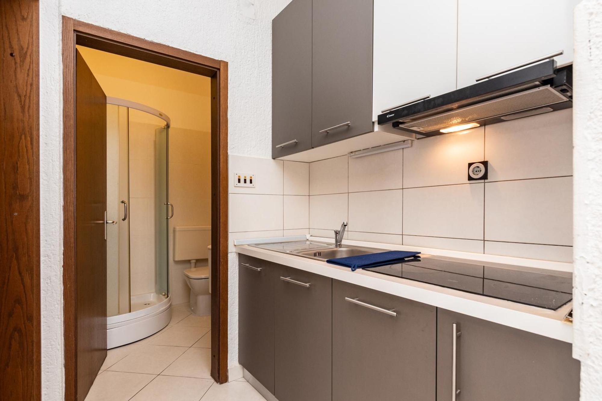 Apartments Tauzer Mandre Εξωτερικό φωτογραφία