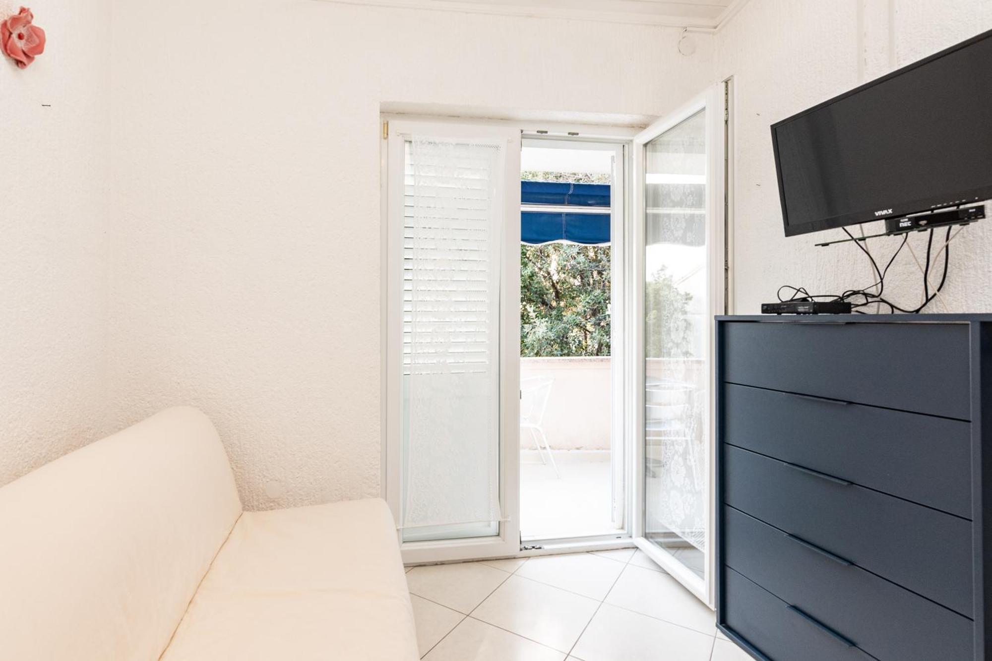 Apartments Tauzer Mandre Εξωτερικό φωτογραφία