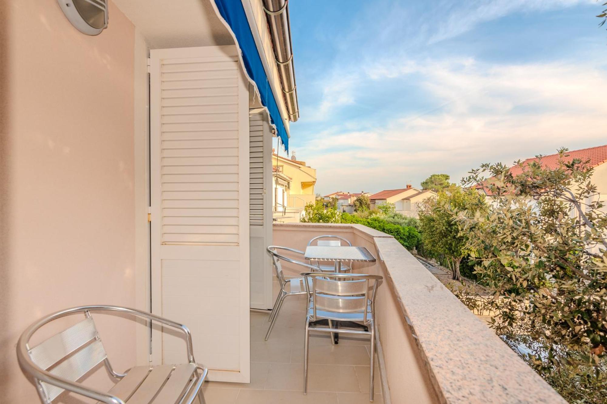 Apartments Tauzer Mandre Εξωτερικό φωτογραφία
