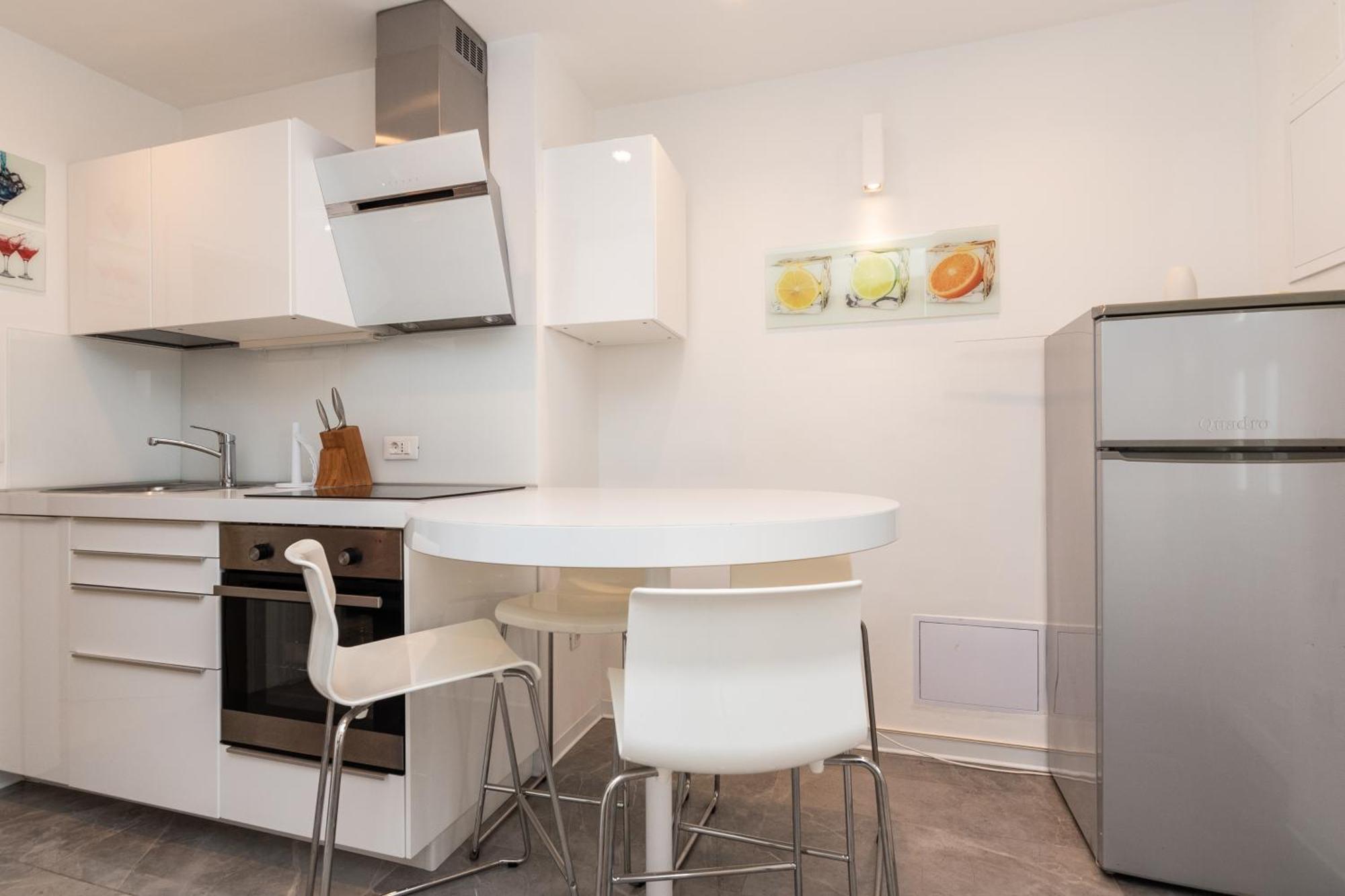 Apartments Tauzer Mandre Εξωτερικό φωτογραφία