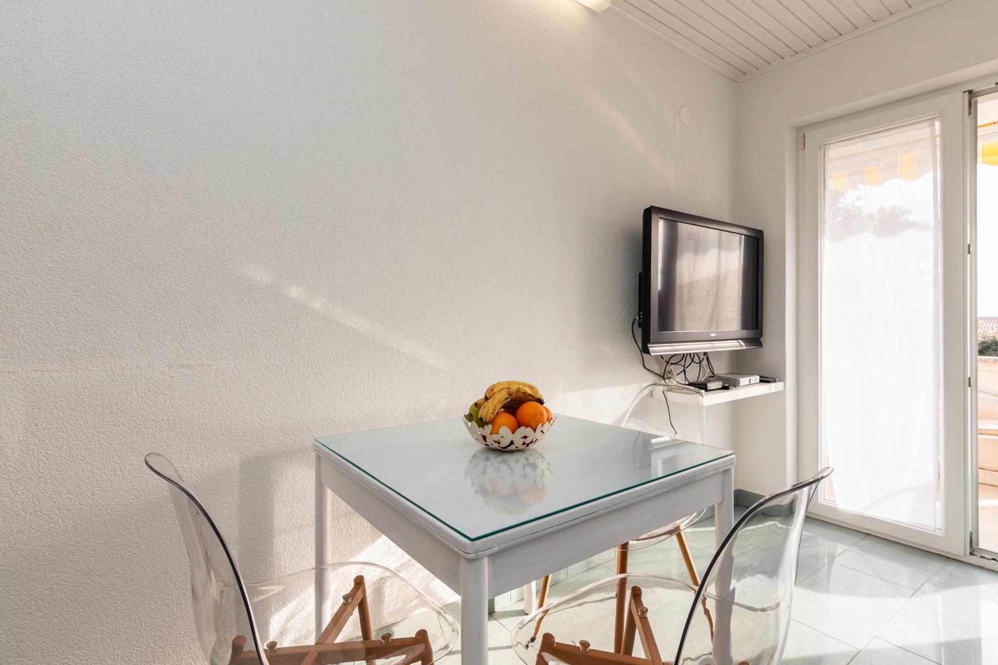 Apartments Tauzer Mandre Εξωτερικό φωτογραφία